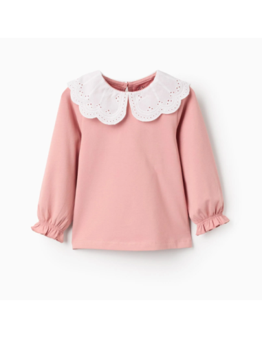 Camiseta con Cuello Bordado Inglés y Volantes...